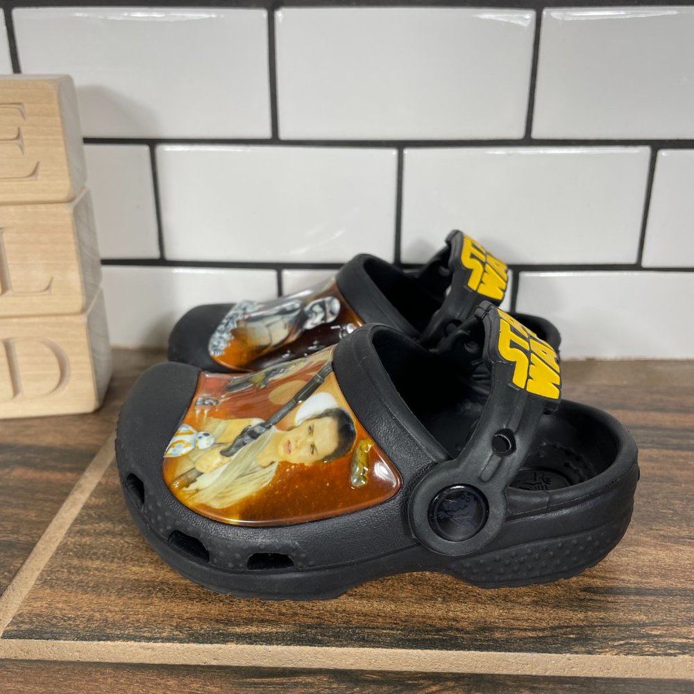 CROCS Classic Star Wars Clog Toddler Boys Size c4/5 Shoes Black Comfort Slip Ons